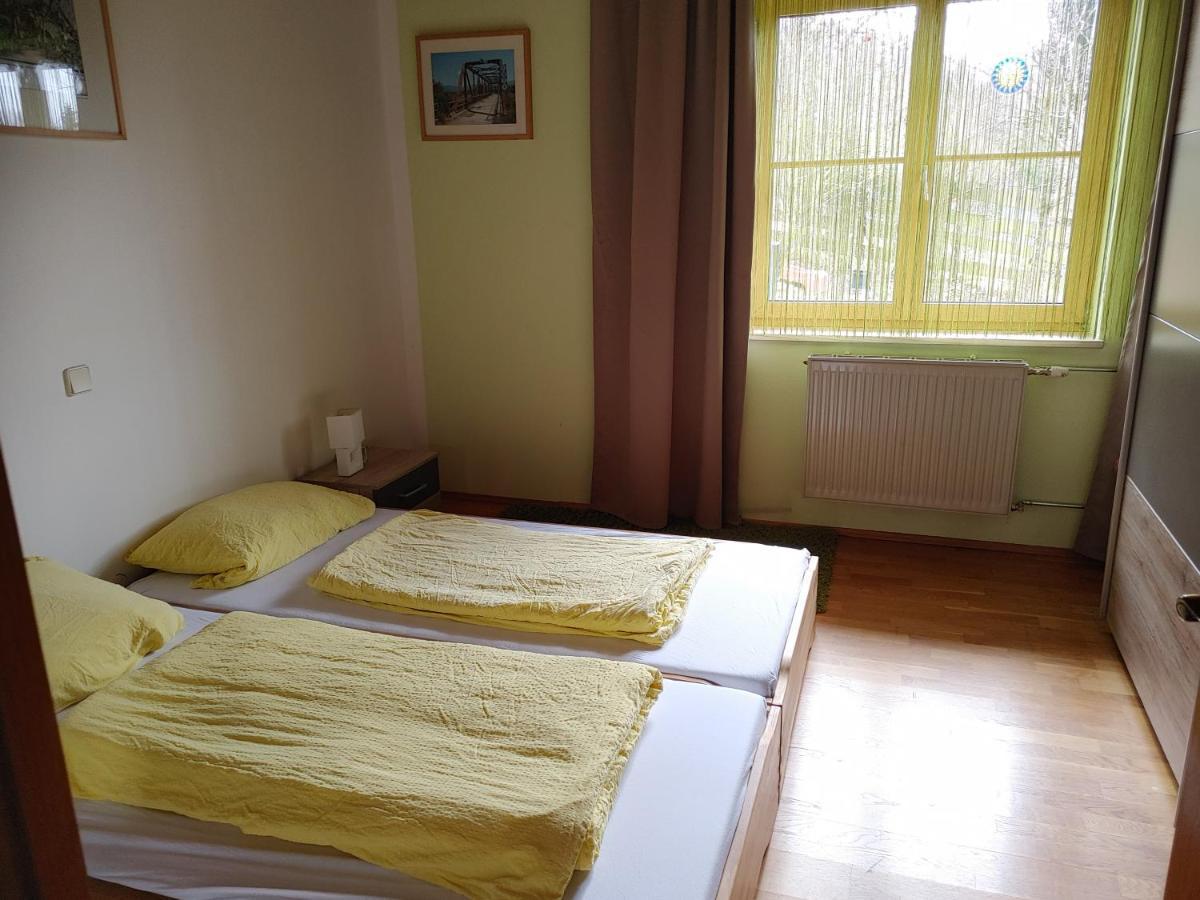 Ferienwohnung Familie Hofmann Aschach an der Steyr Esterno foto